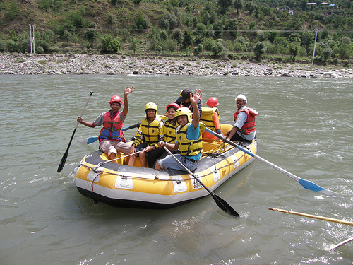 1273994909river rafting manali